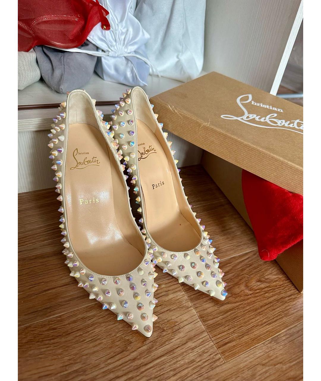 CHRISTIAN LOUBOUTIN Бежевые кожаные туфли, фото 7