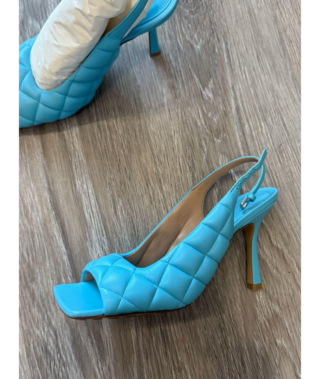 BOTTEGA VENETA Голубые кожаные босоножки, фото 5