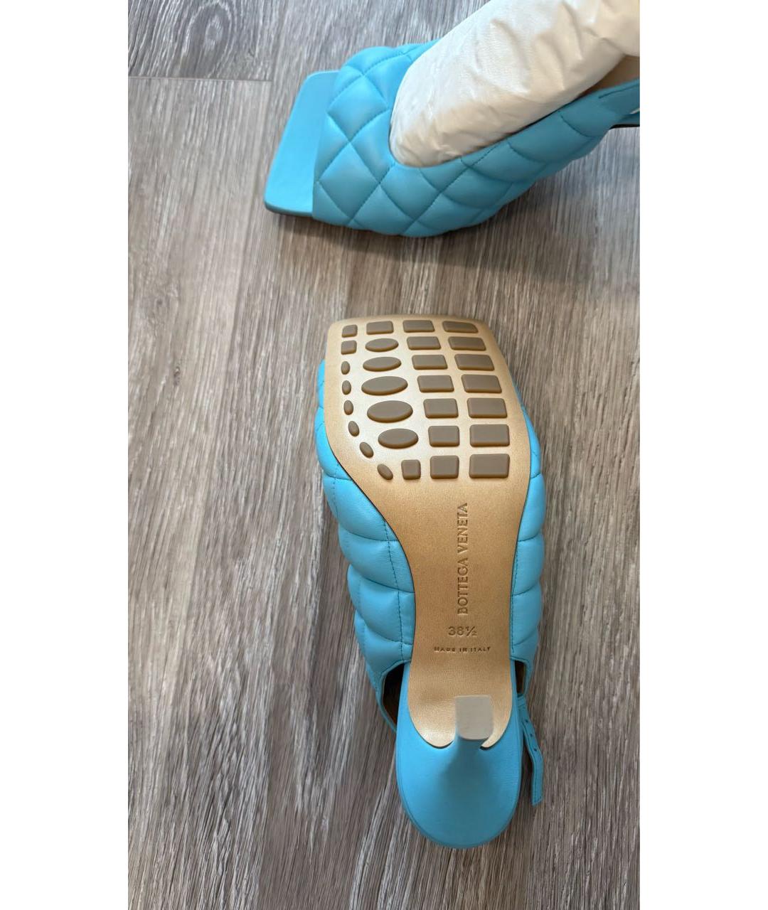 BOTTEGA VENETA Голубые кожаные босоножки, фото 3