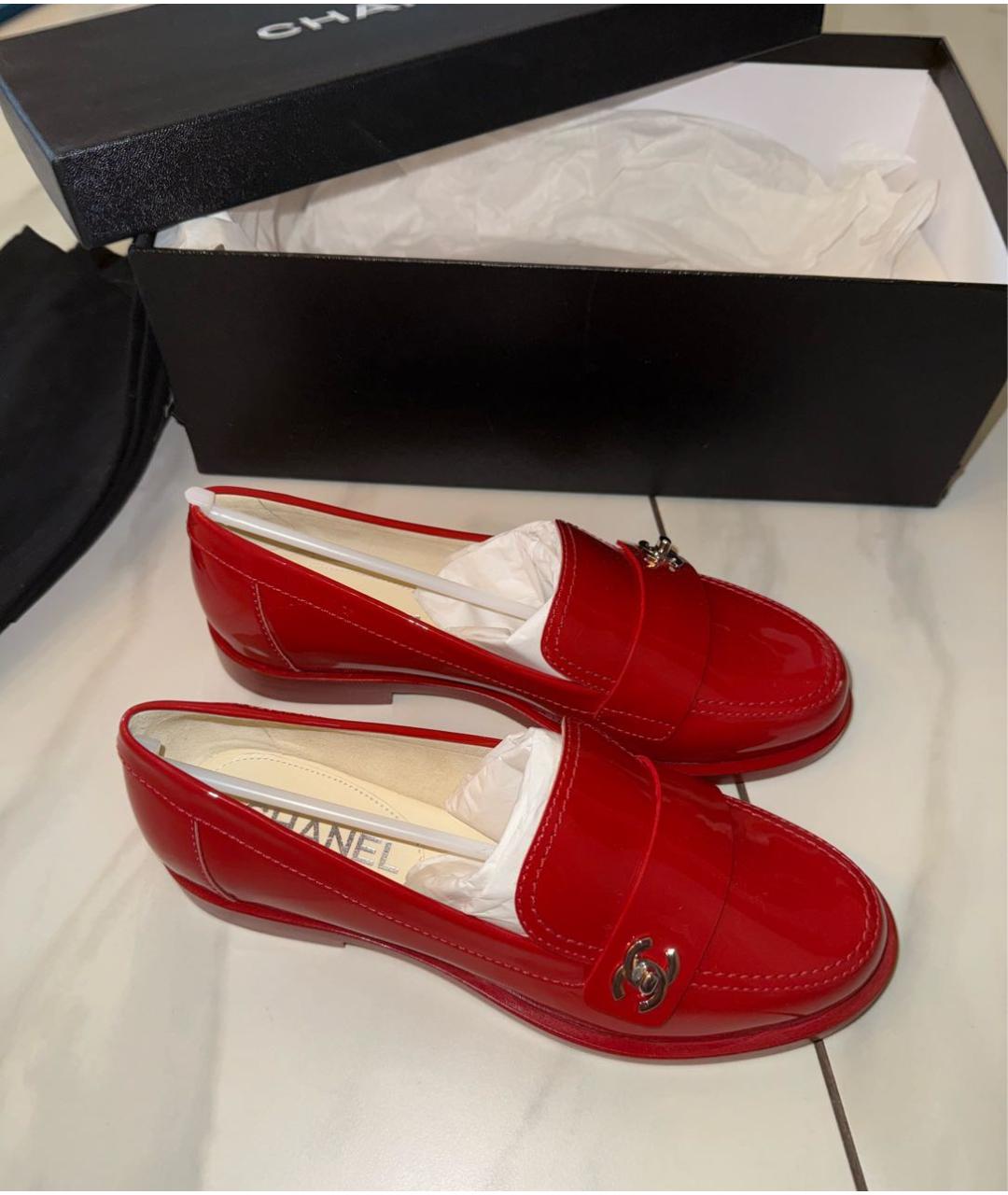 CHANEL Красные кожаные лоферы, фото 3