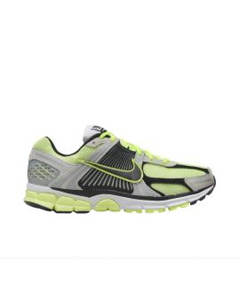 NIKE Низкие кроссовки / кеды