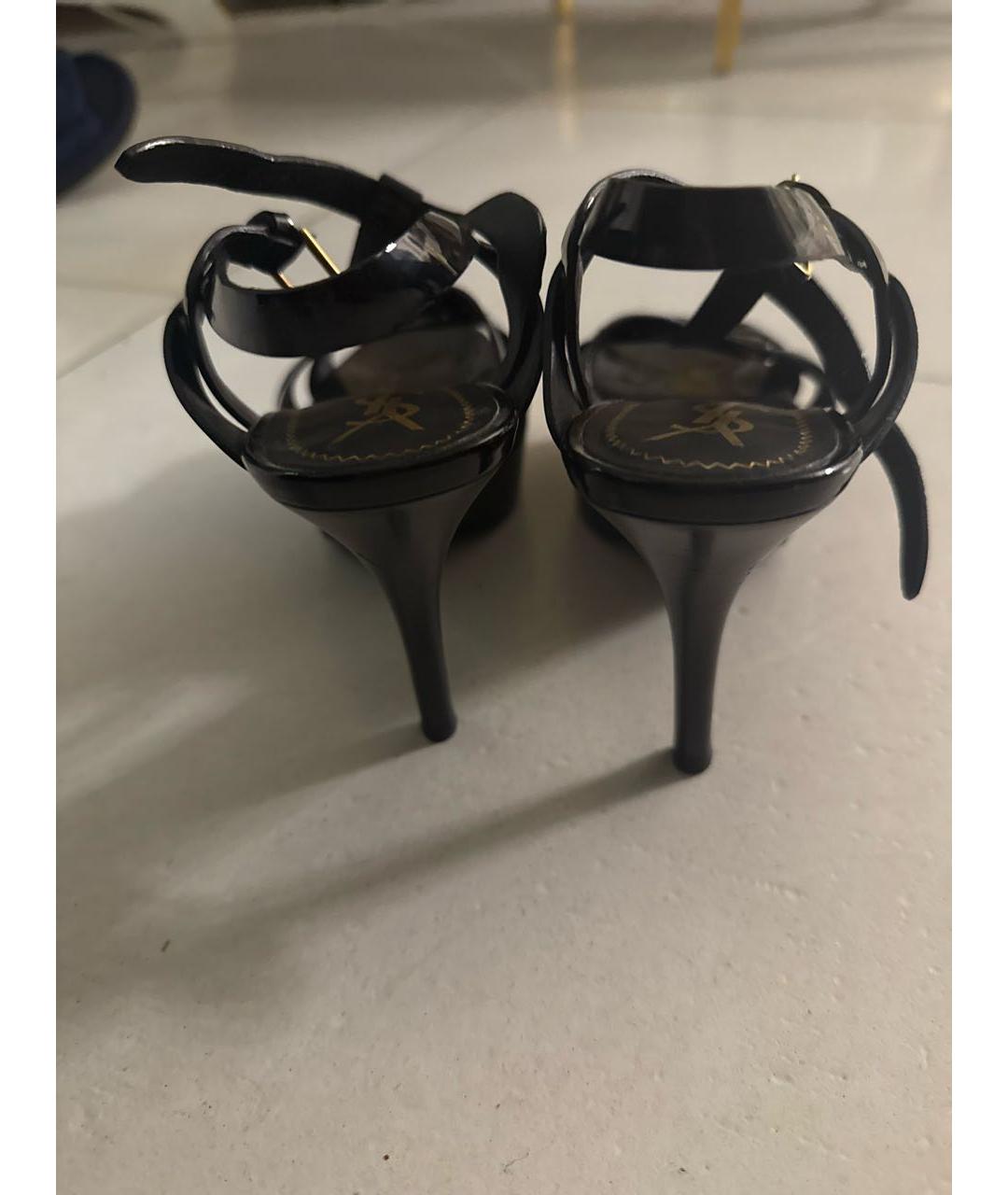 SAINT LAURENT Черные босоножки из лакированной кожи, фото 4