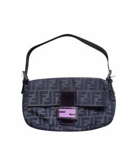 FENDI Сумка через плечо