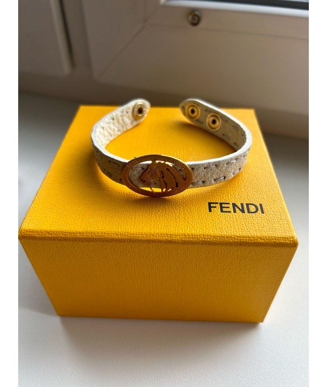 FENDI Белый кожаный браслет, фото 2