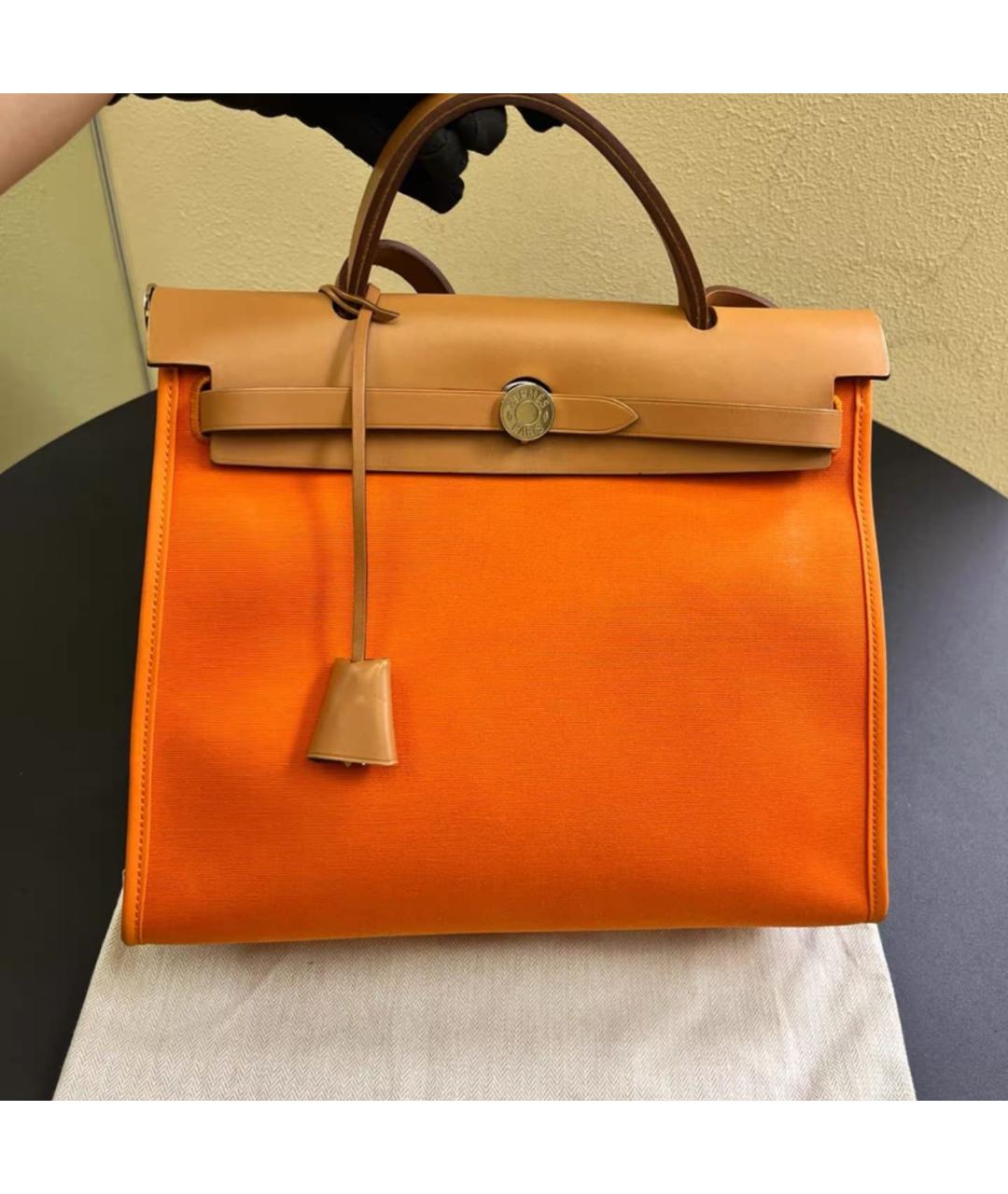 HERMES Оранжевая кожаная сумка тоут, фото 8