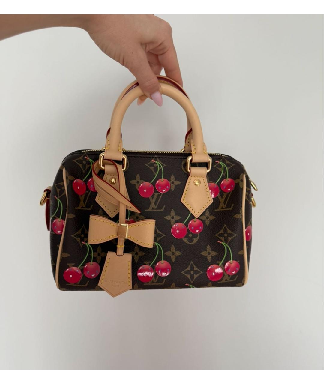 LOUIS VUITTON Коричневая сумка через плечо, фото 3