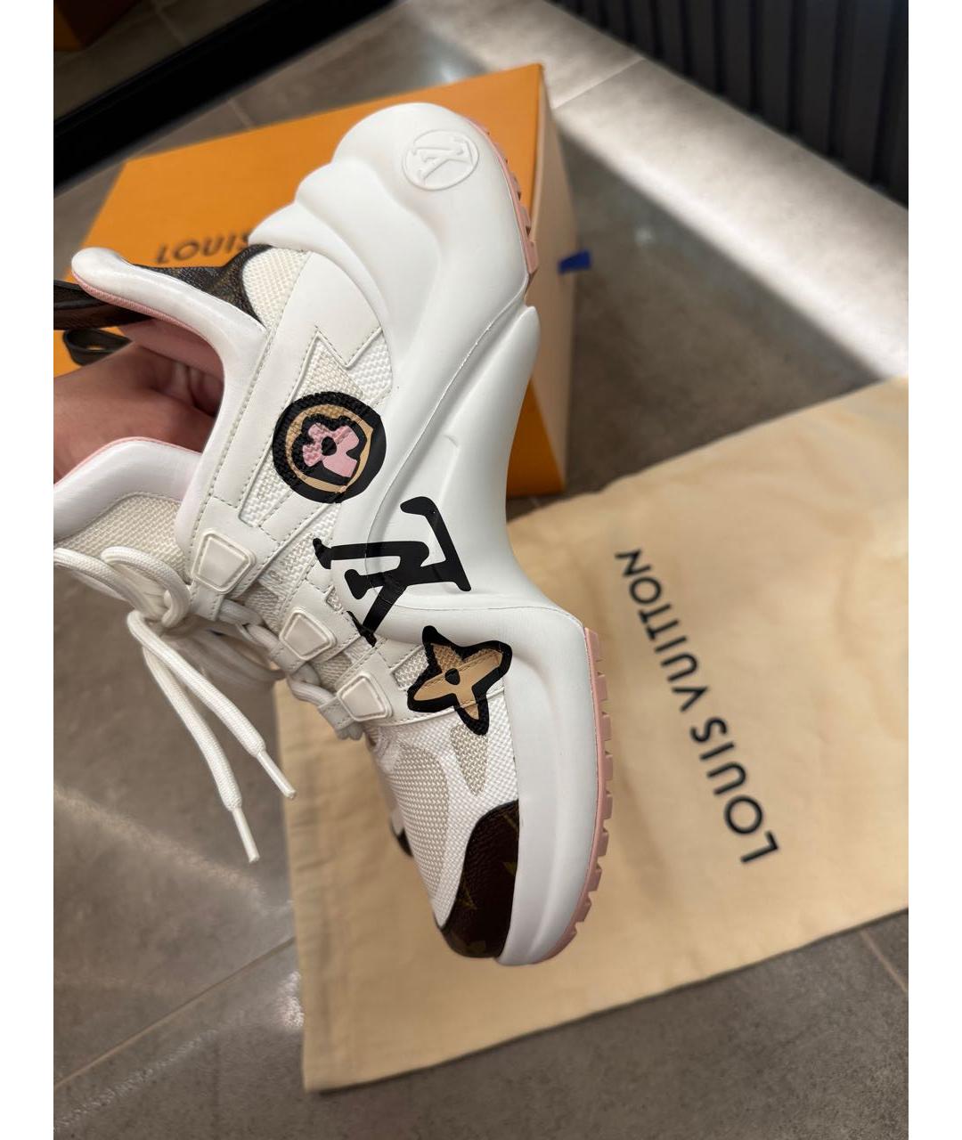 LOUIS VUITTON Белые кожаные кроссовки, фото 5