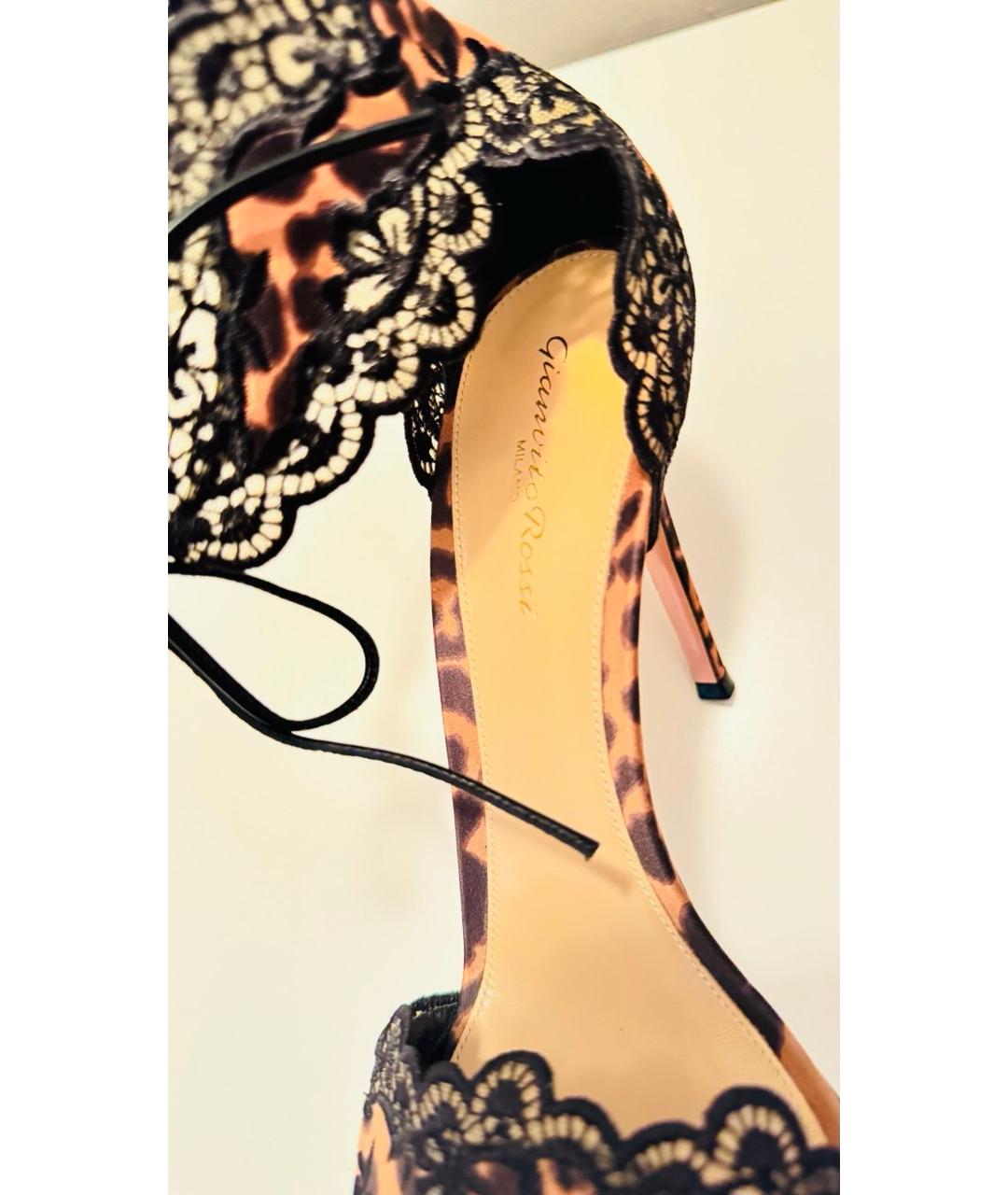 GIANVITO ROSSI Черные текстильные босоножки, фото 5