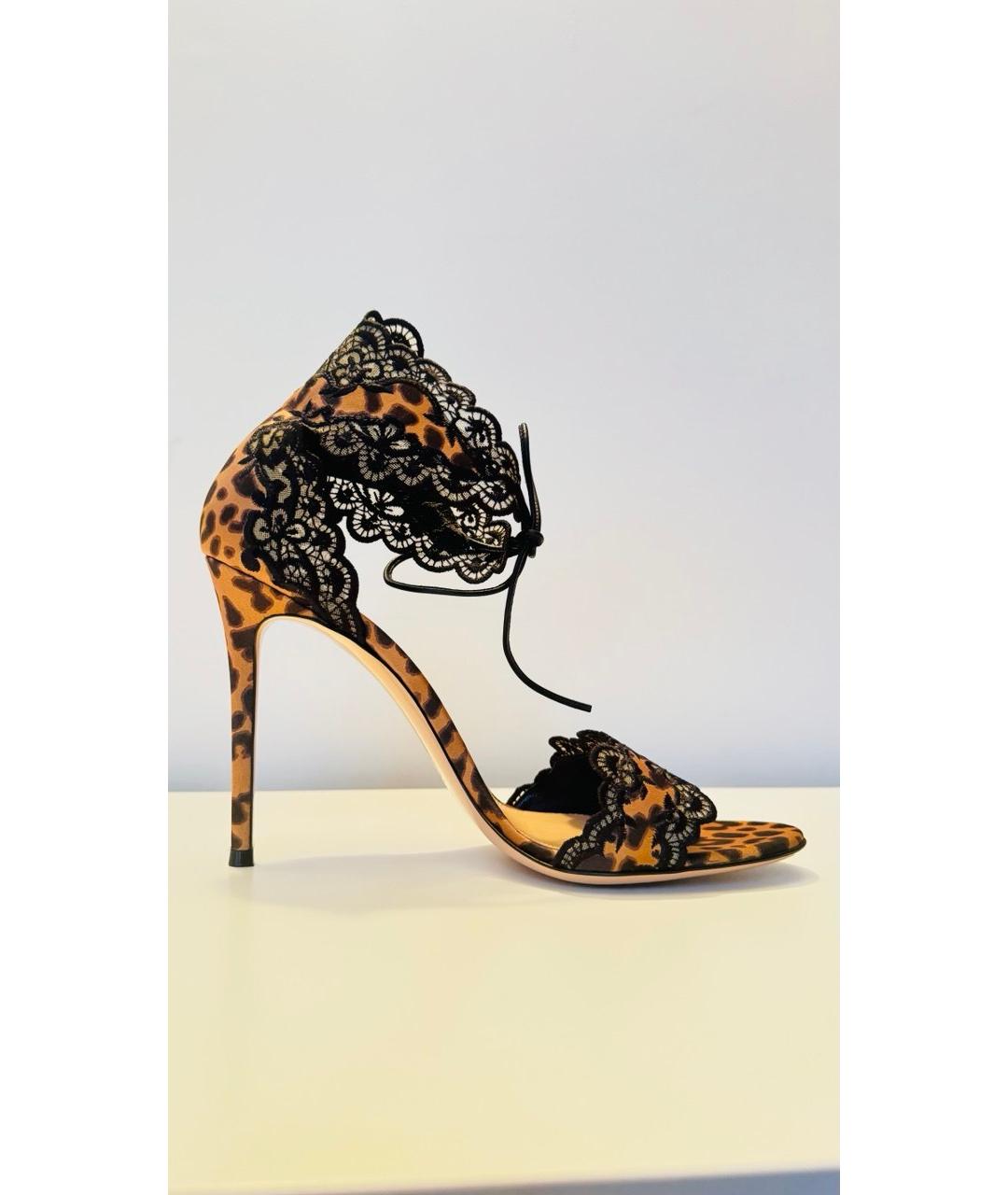 GIANVITO ROSSI Черные текстильные босоножки, фото 8