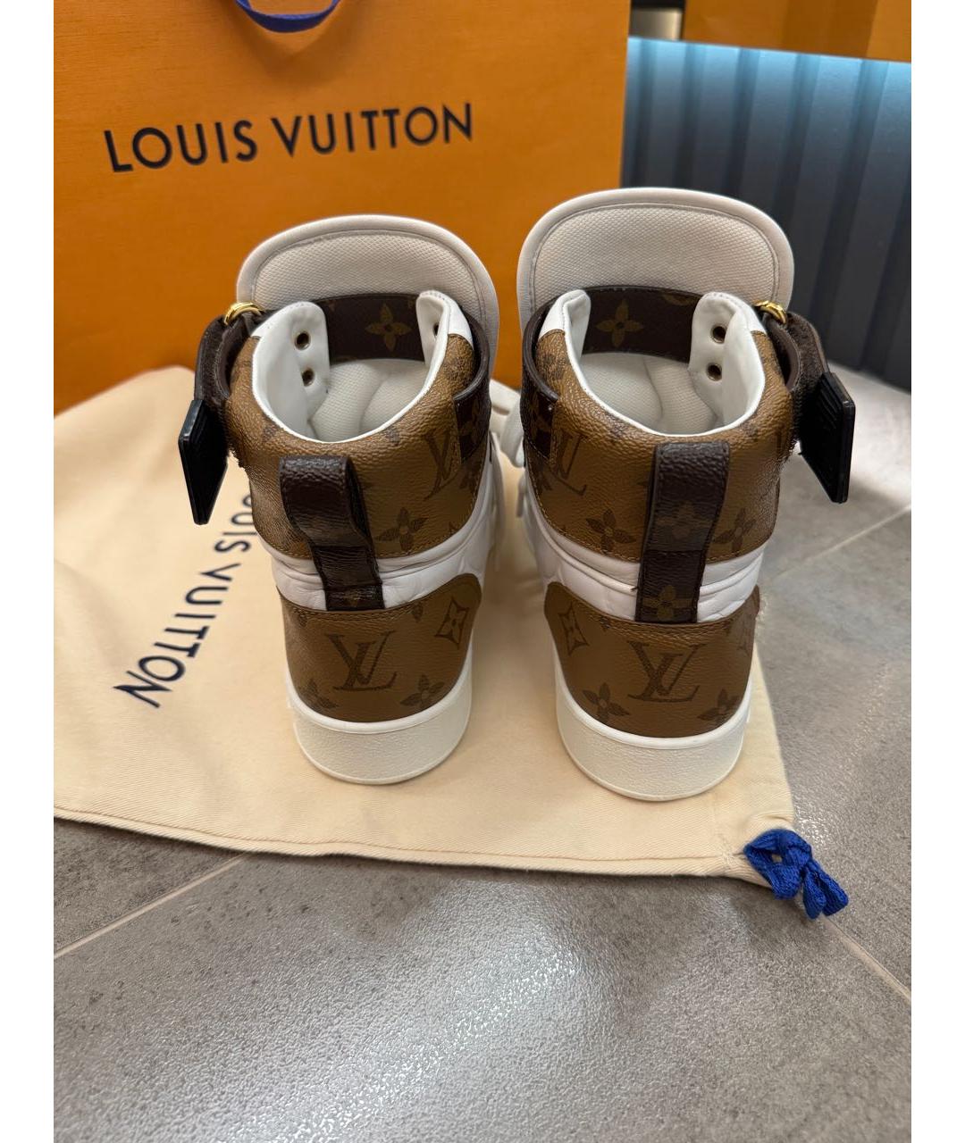 LOUIS VUITTON Белые кожаные кеды, фото 4