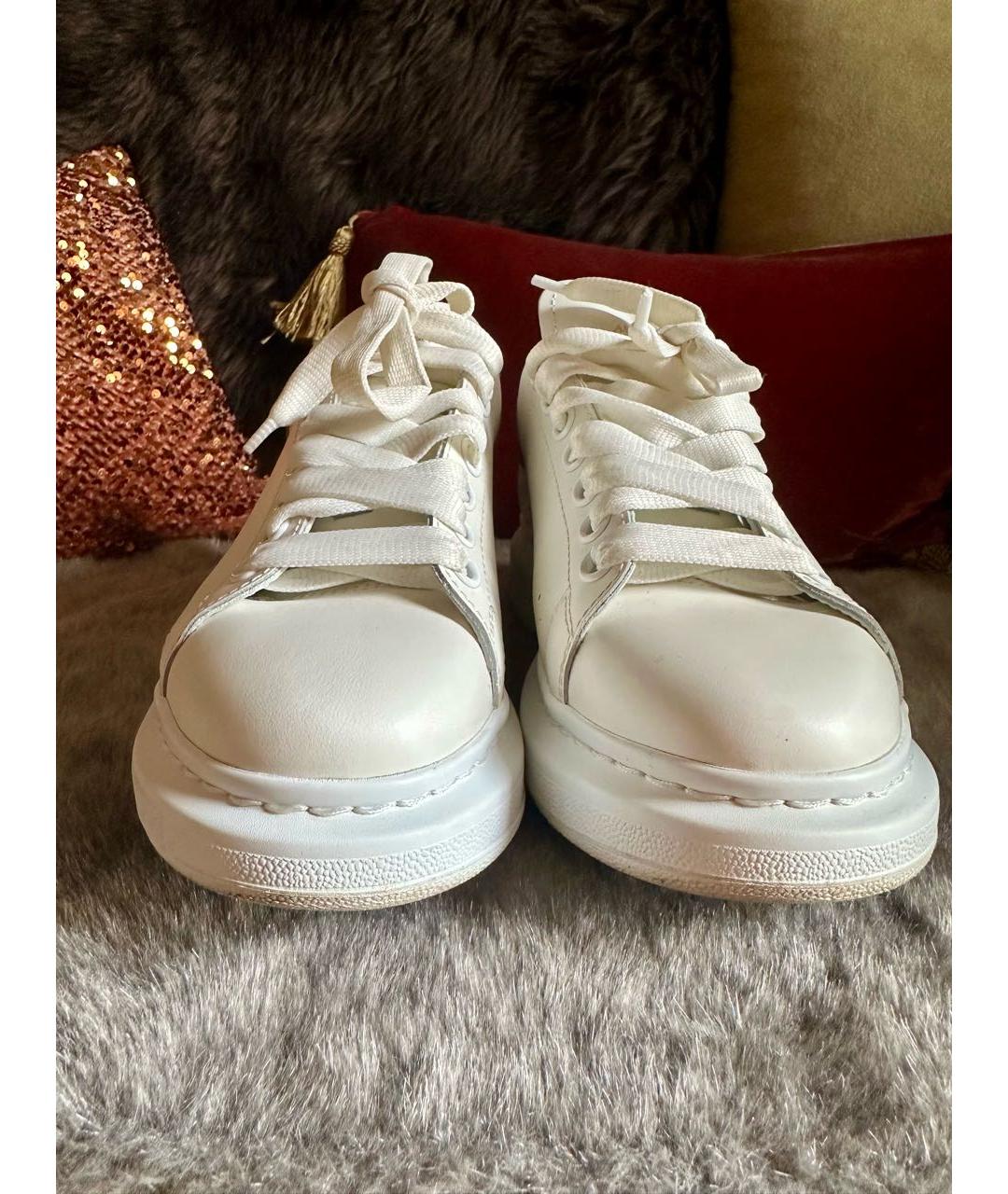 ALEXANDER MCQUEEN Белые кожаные кеды, фото 2