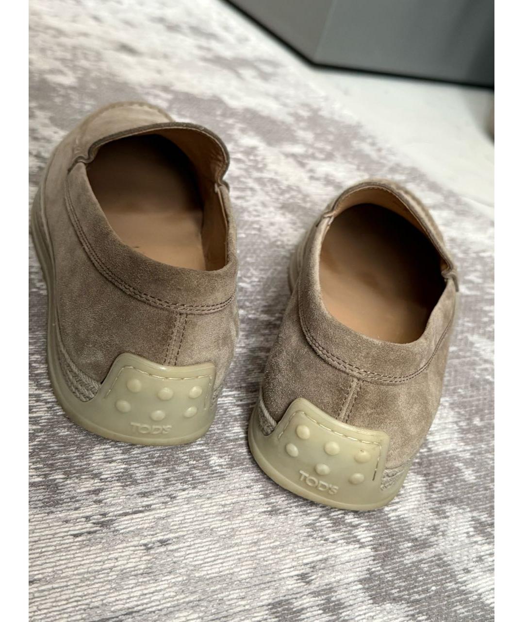 TOD'S Бежевые замшевые лоферы, фото 4