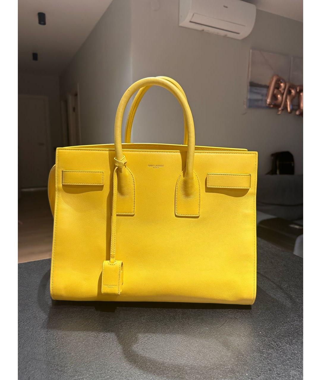 SAINT LAURENT Желтая кожаная сумка с короткими ручками, фото 8