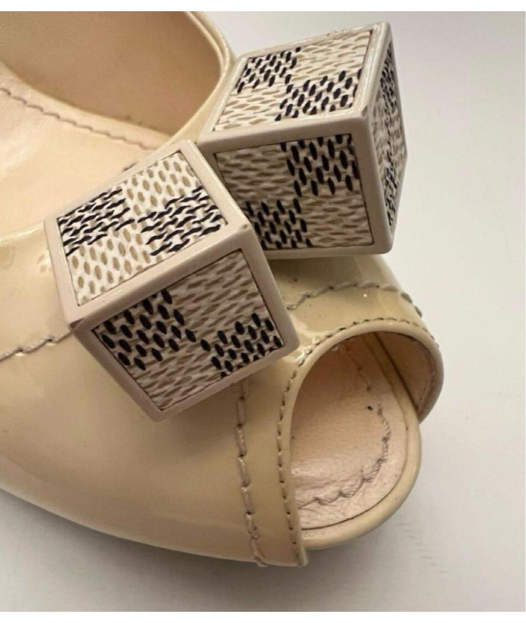 LOUIS VUITTON Туфли из лакированной кожи, фото 5
