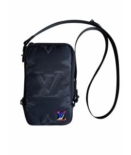 LOUIS VUITTON Сумка на плечо
