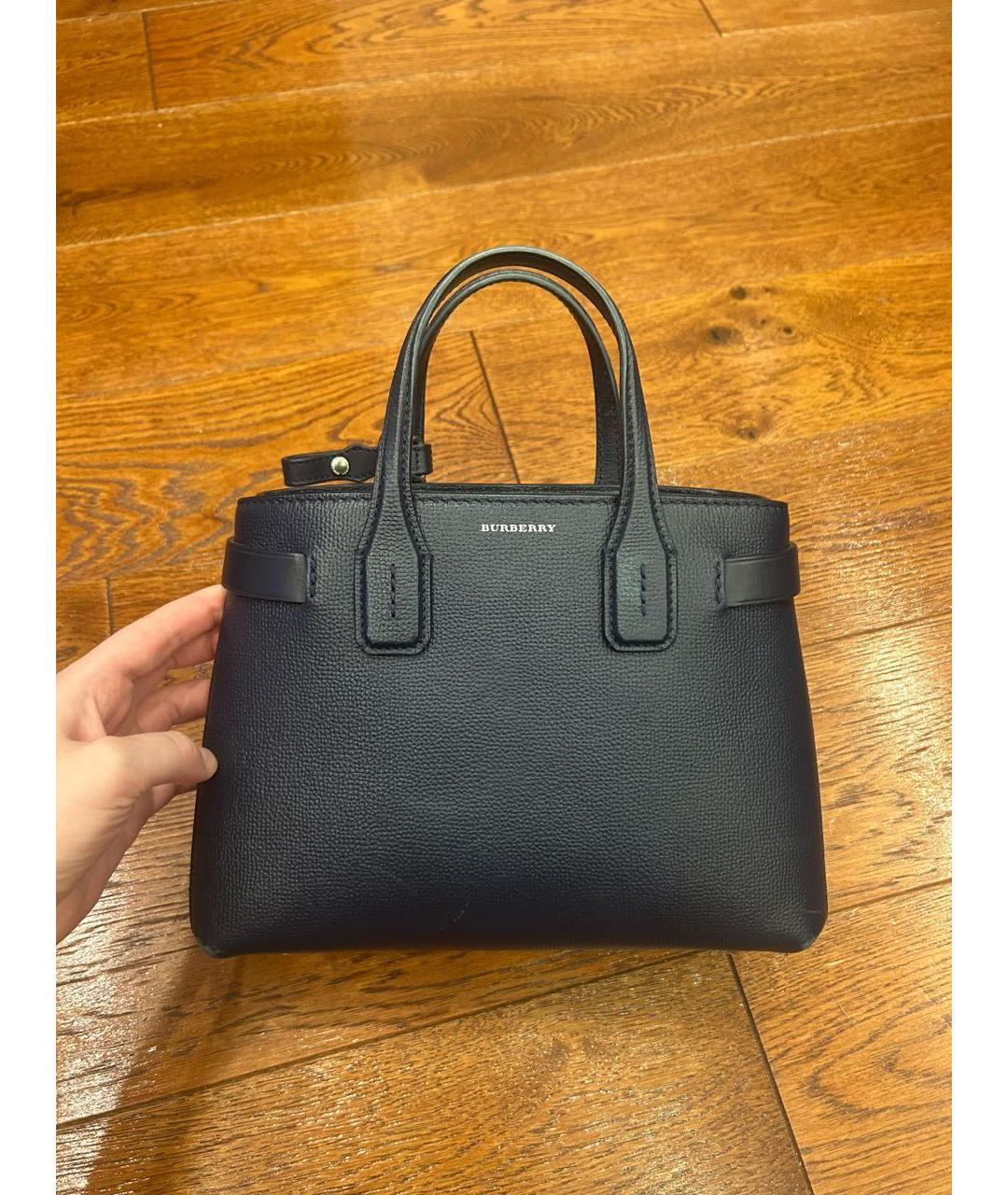 BURBERRY Темно-синяя кожаная сумка с короткими ручками, фото 2
