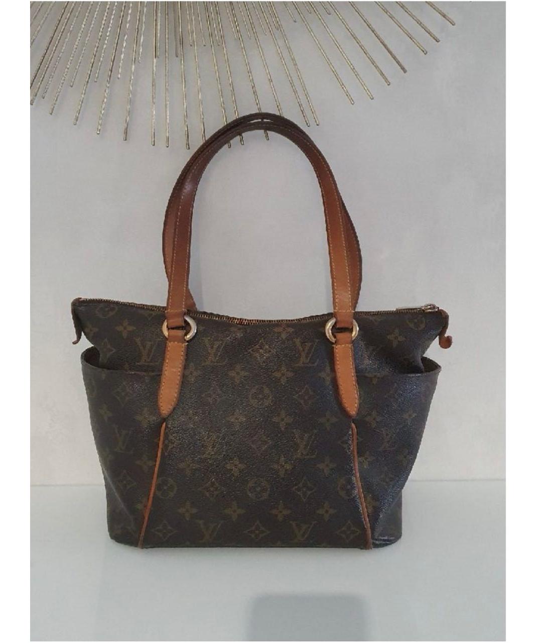 LOUIS VUITTON Коричневая кожаная сумка с короткими ручками, фото 4