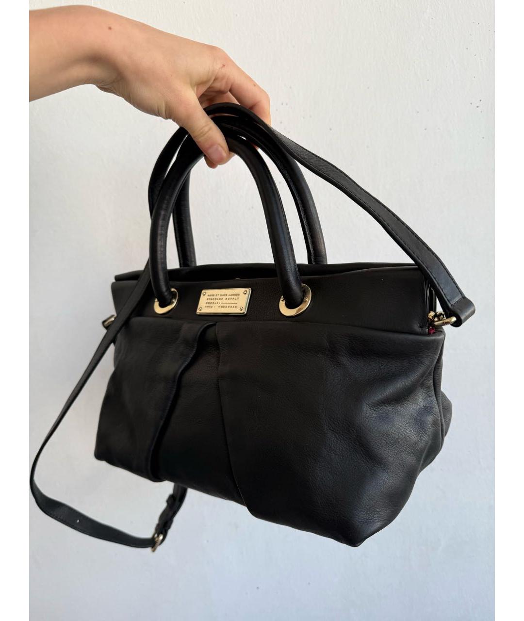 MARC JACOBS Черная сумка с короткими ручками из искусственной кожи, фото 2