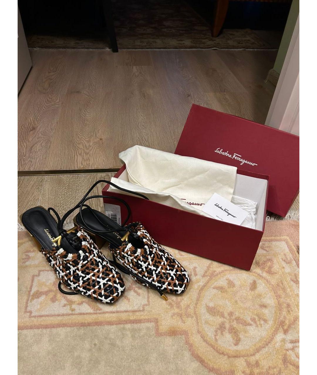 FERRAGAMO Мульти кожаные мюли, фото 8