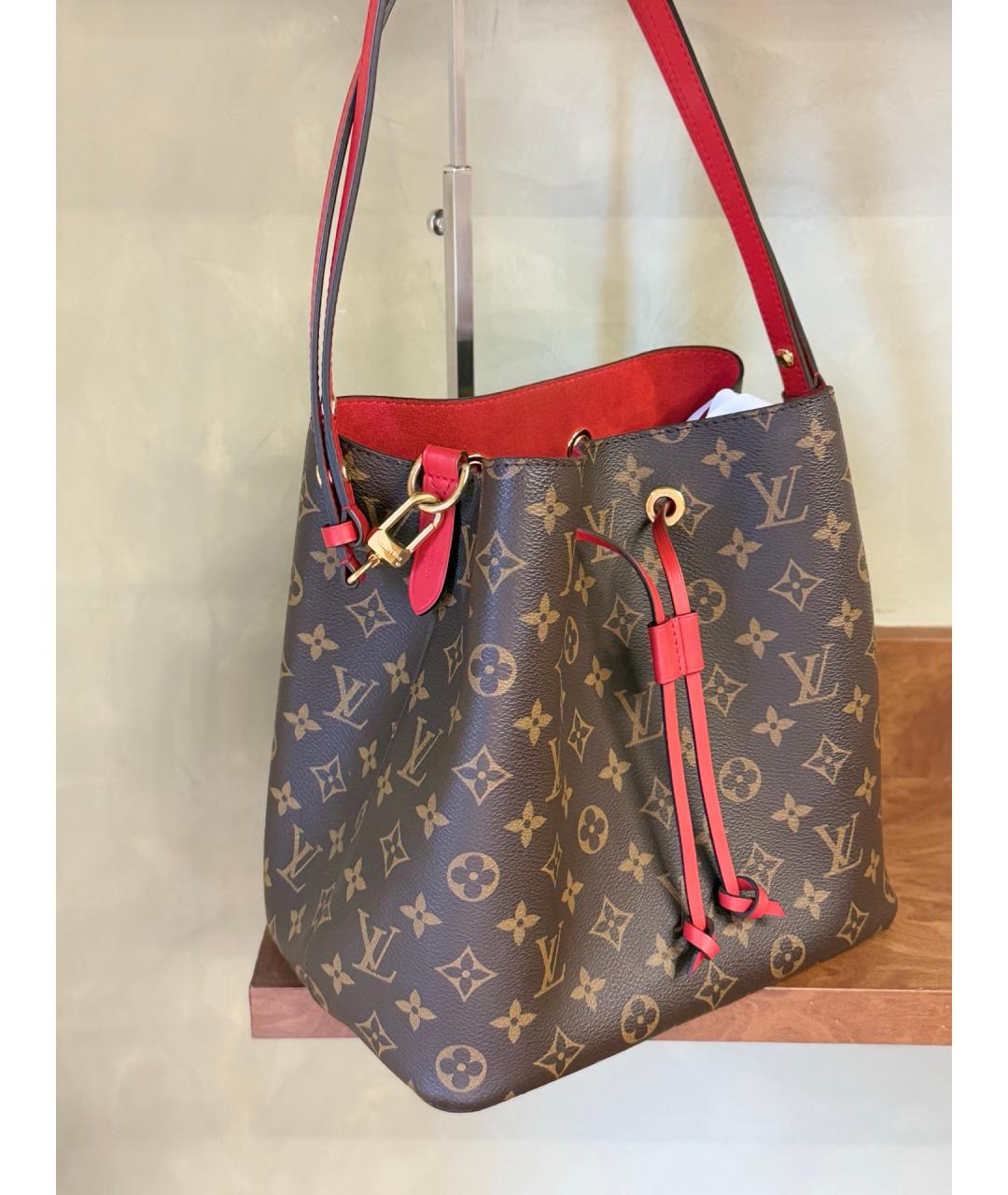 LOUIS VUITTON Красная сумка тоут из искусственной кожи, фото 5