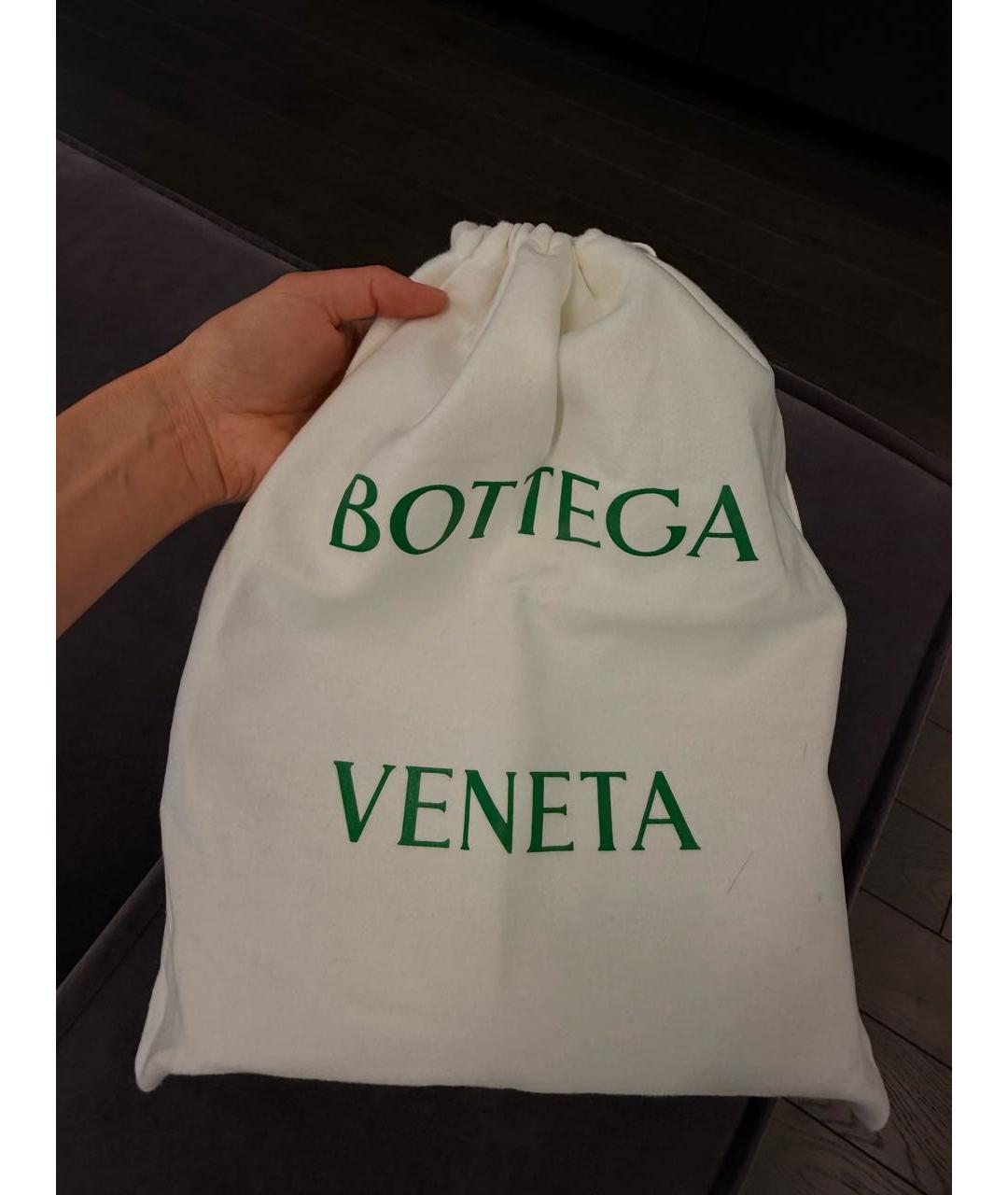 BOTTEGA VENETA Черная кожаная сумка через плечо, фото 4