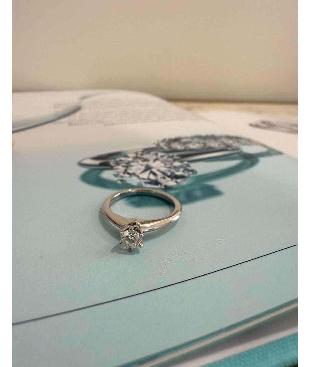 TIFFANY&CO Белое платиновое кольцо, фото 3