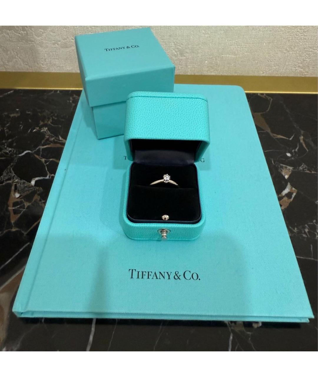 TIFFANY&CO Белое платиновое кольцо, фото 4