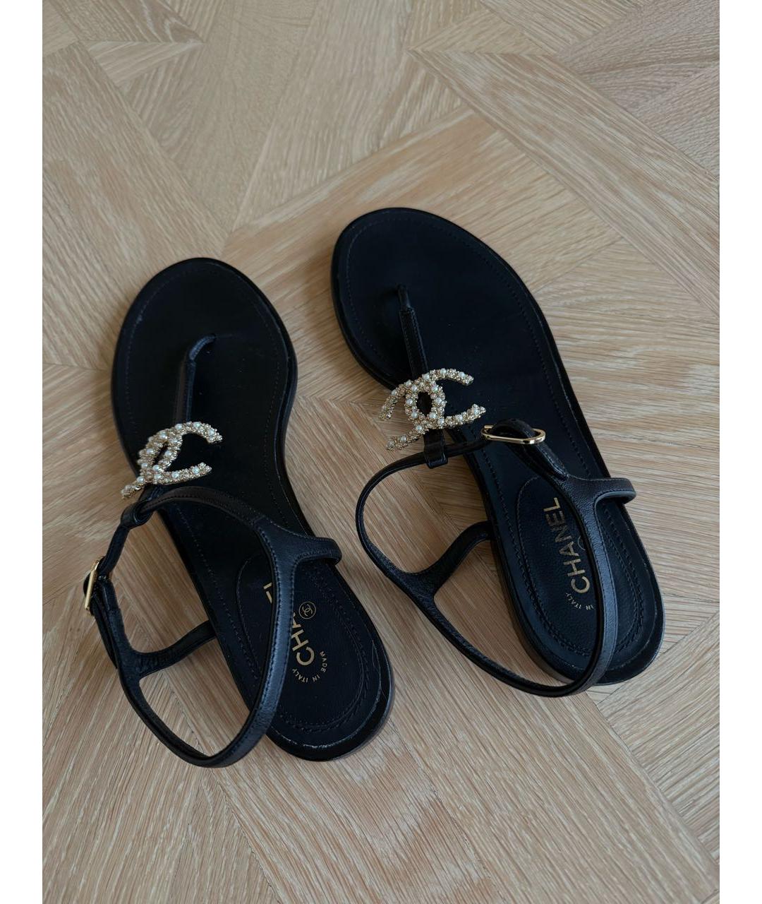 CHANEL Черные кожаные сандалии, фото 4