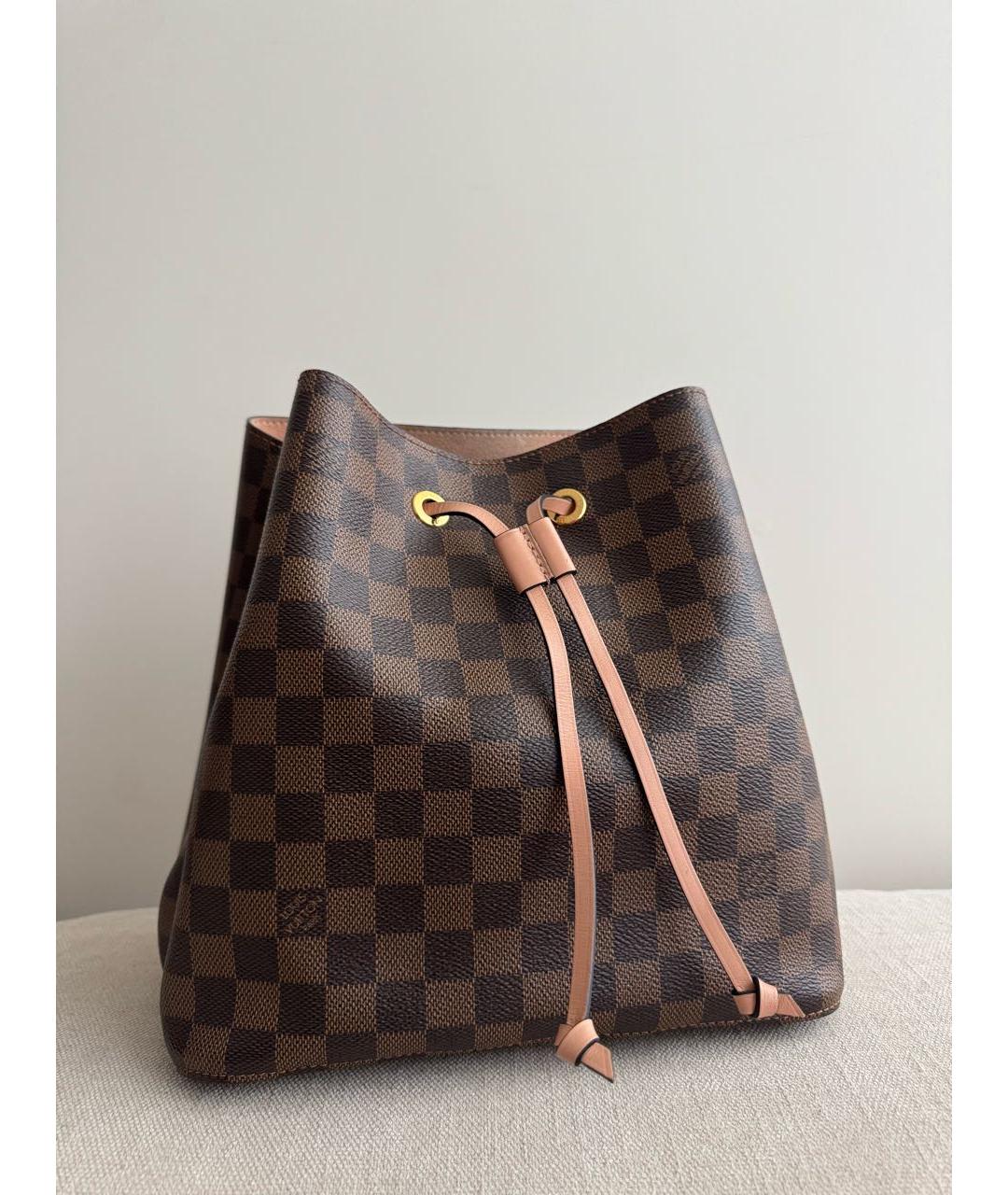LOUIS VUITTON Коричневая кожаная сумка через плечо, фото 9
