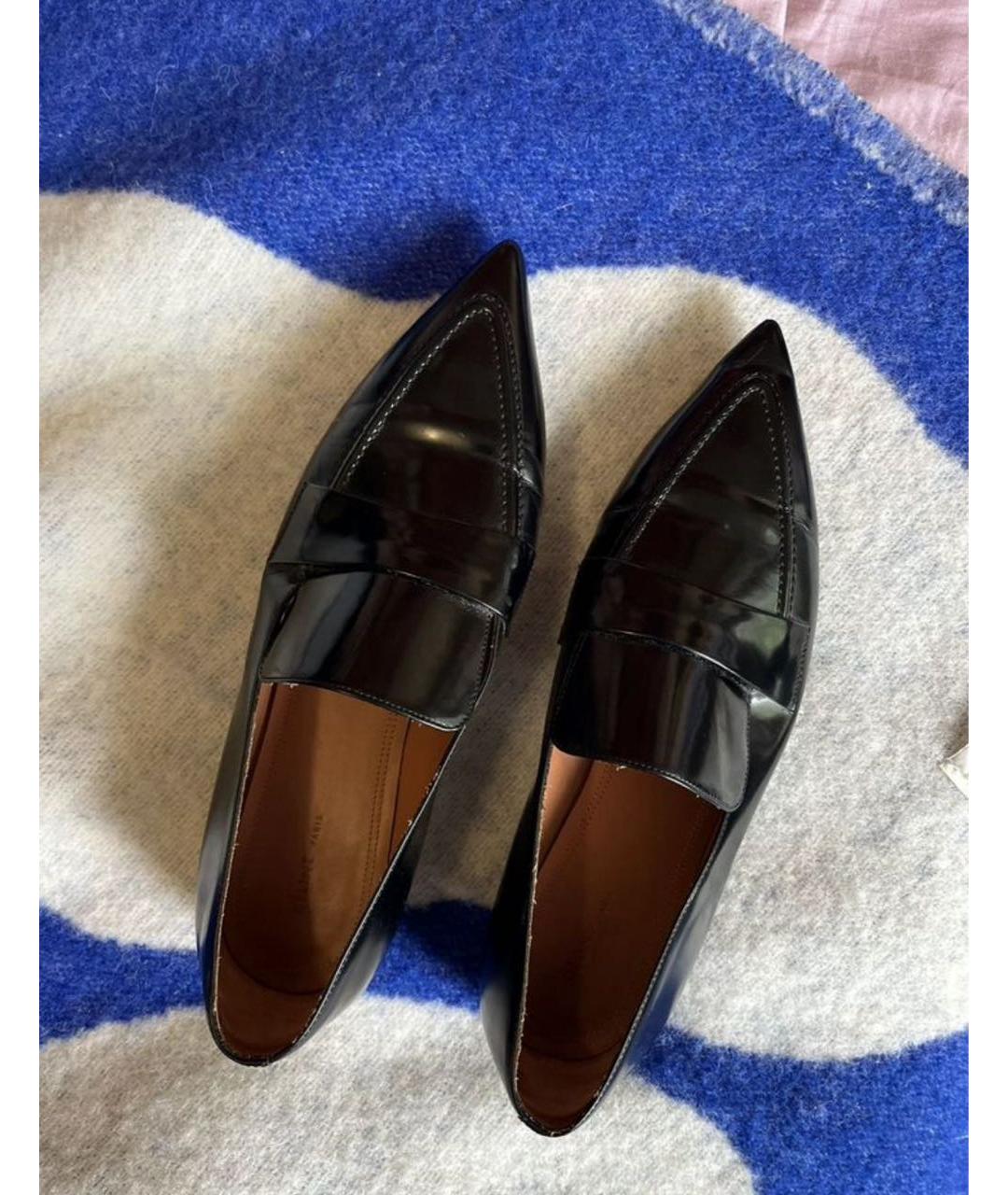 CELINE Черные лоферы из лакированной кожи, фото 3