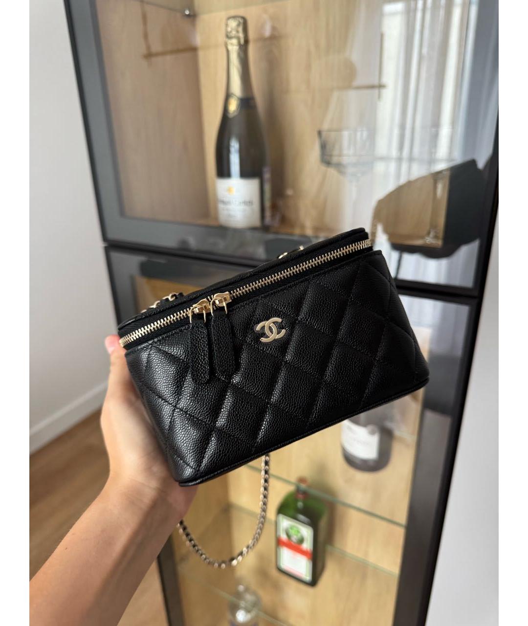CHANEL Черная кожаная сумка через плечо, фото 3