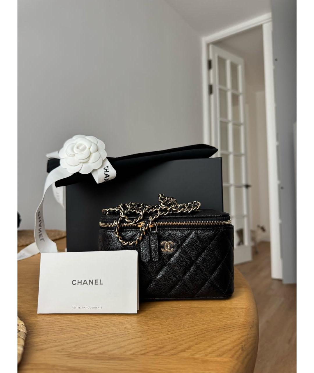 CHANEL Черная кожаная сумка через плечо, фото 2