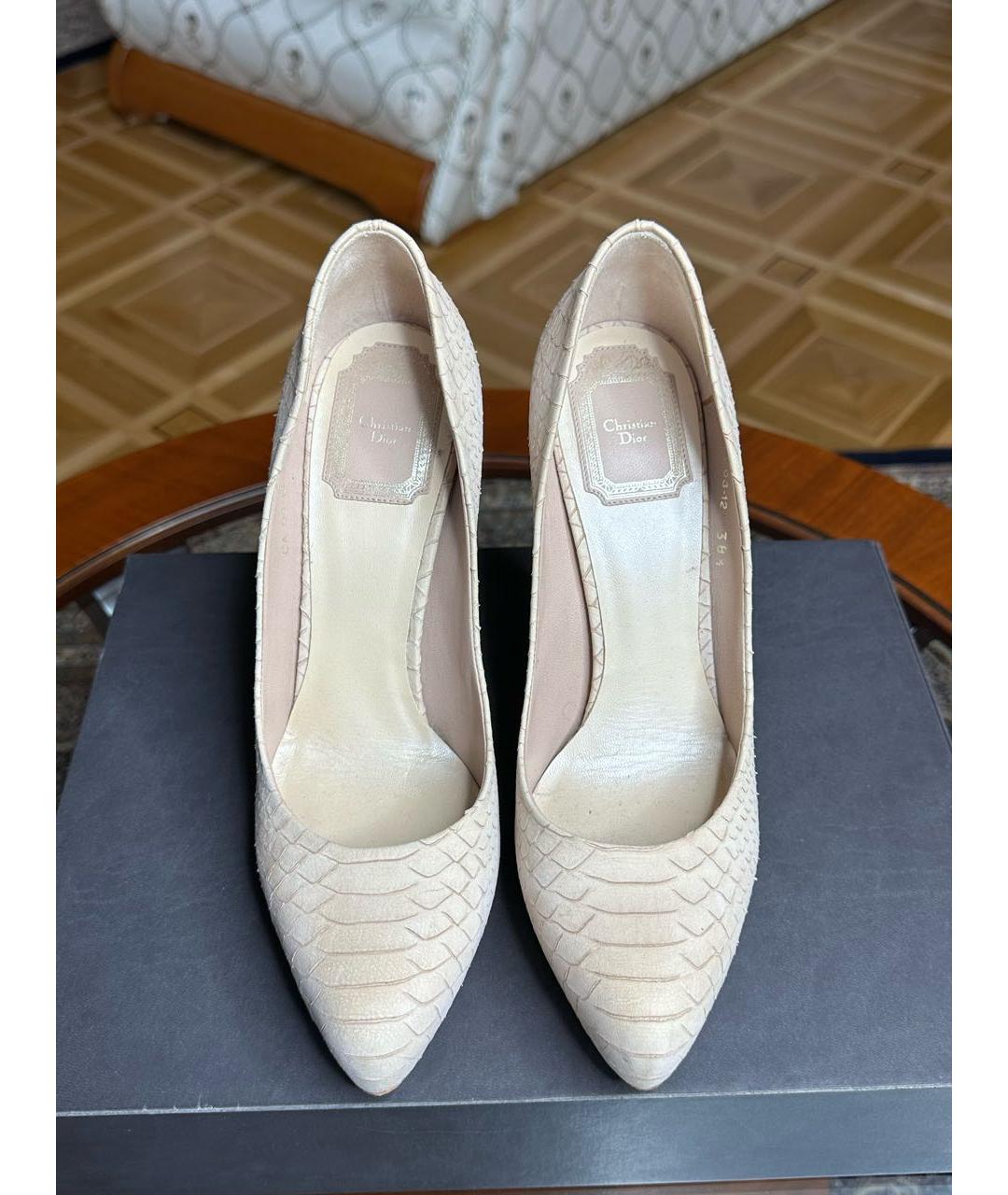 CHRISTIAN DIOR Бежевые кожаные туфли, фото 3
