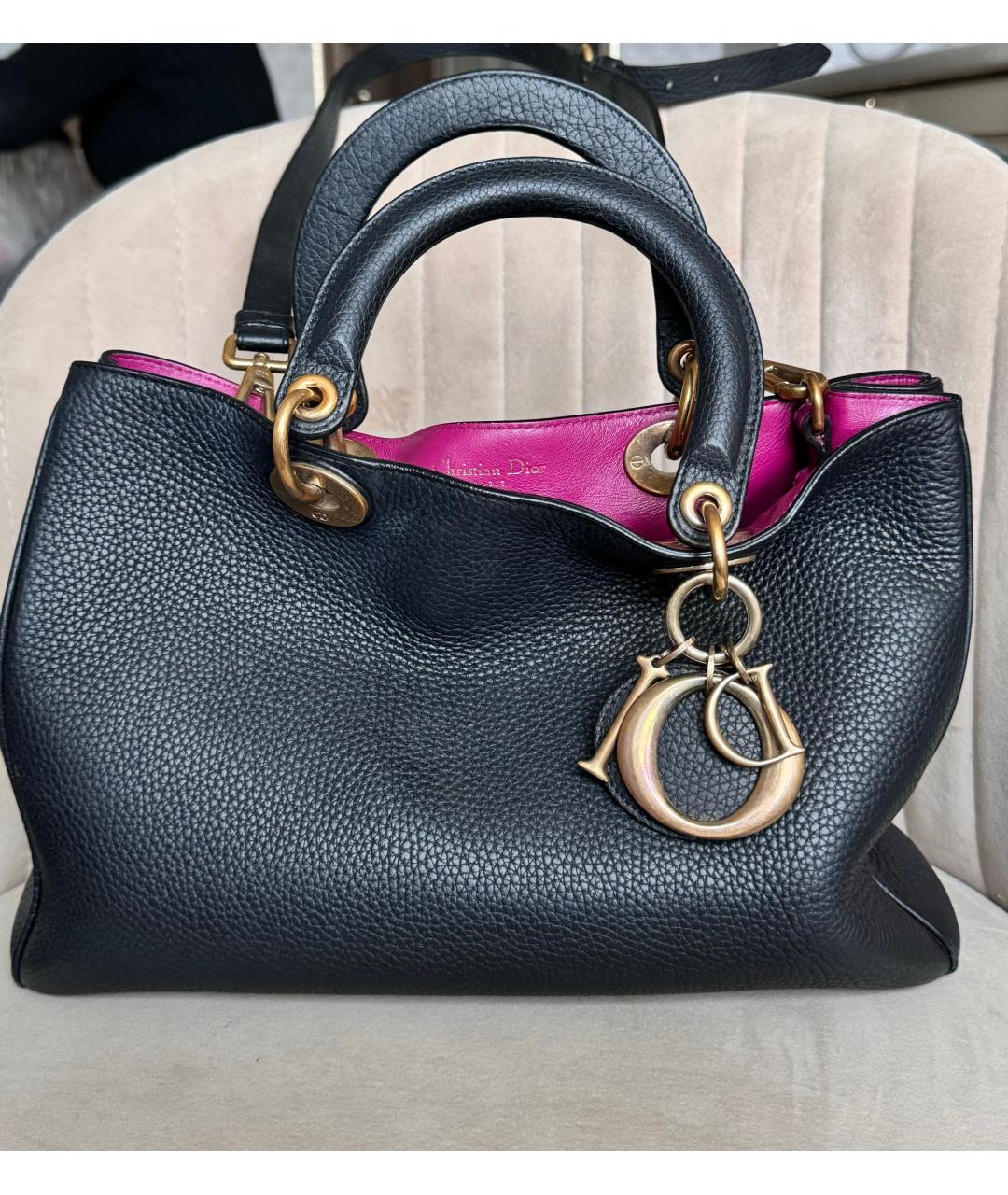 CHRISTIAN DIOR Черная кожаная сумка с короткими ручками, фото 2