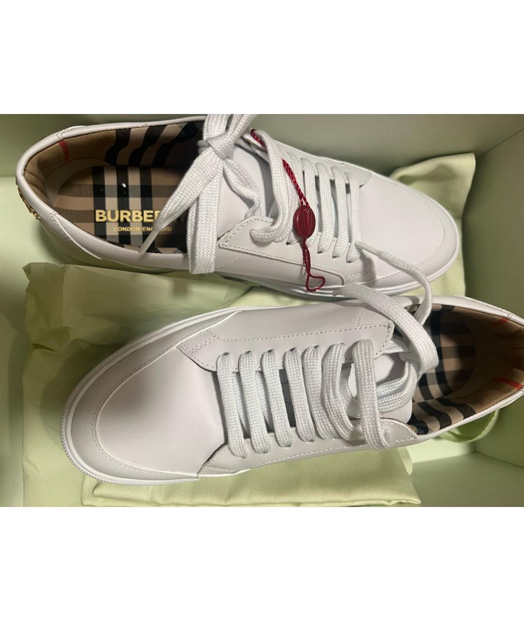 BURBERRY Белые кожаные кеды, фото 2