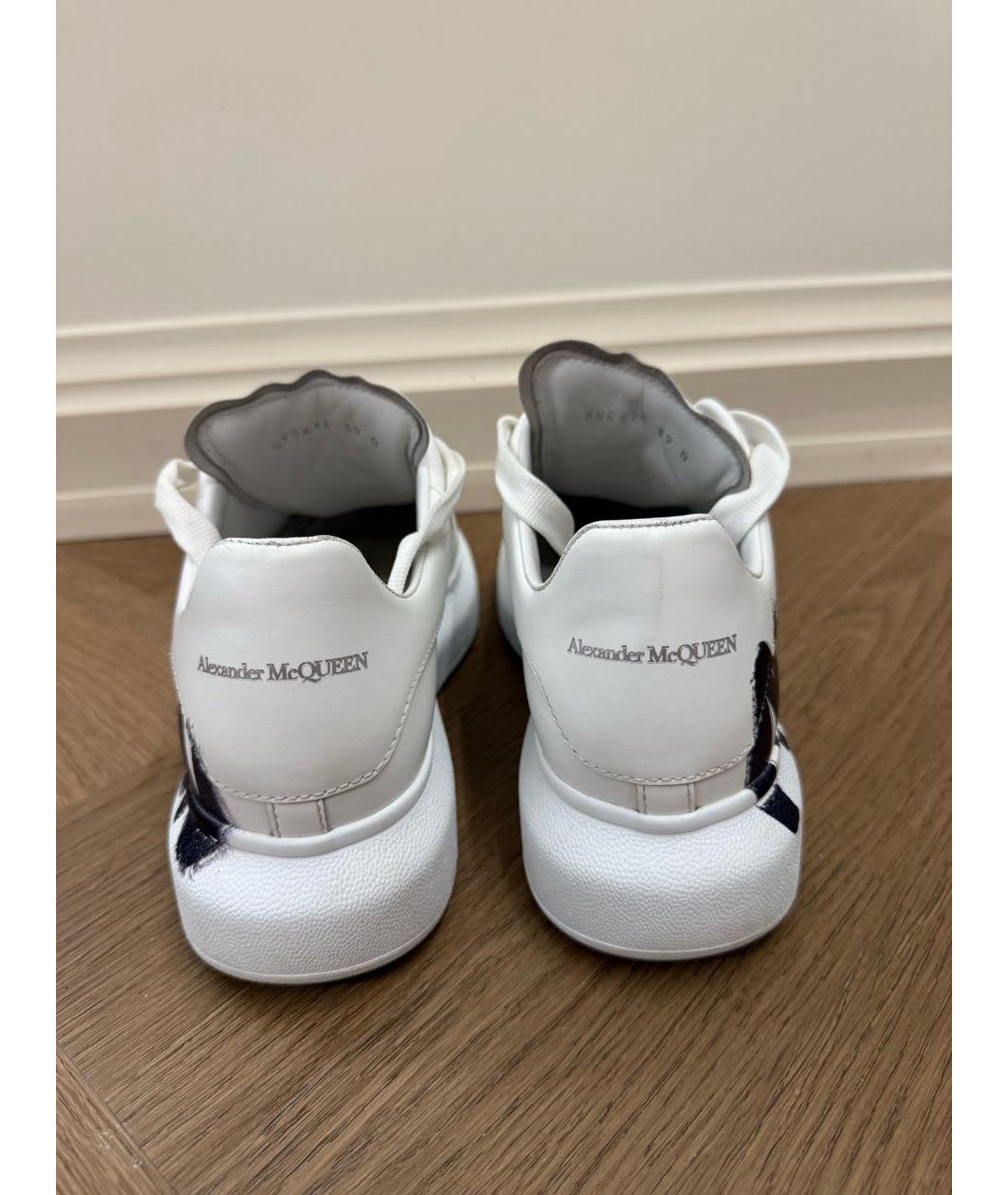 ALEXANDER MCQUEEN Белые кожаные кеды, фото 4