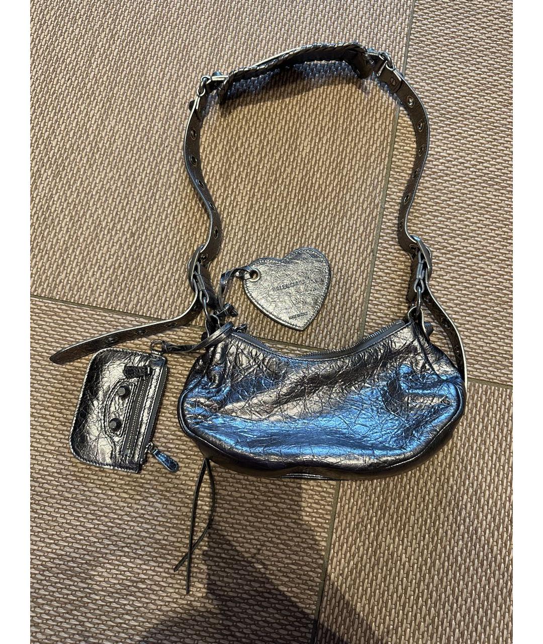 BALENCIAGA Серебряная кожаная сумка через плечо, фото 2