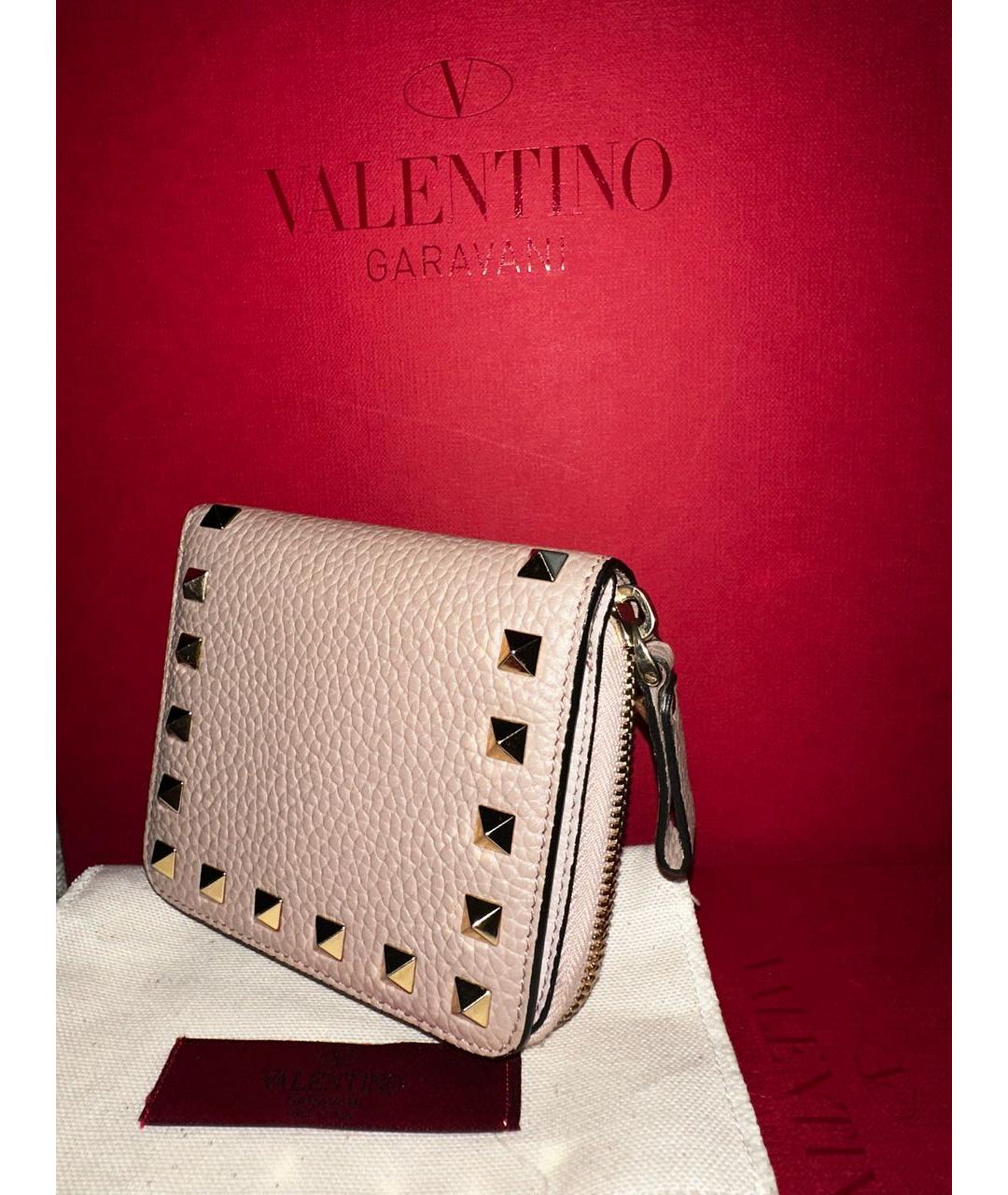 VALENTINO Бежевый кожаный кошелек, фото 2