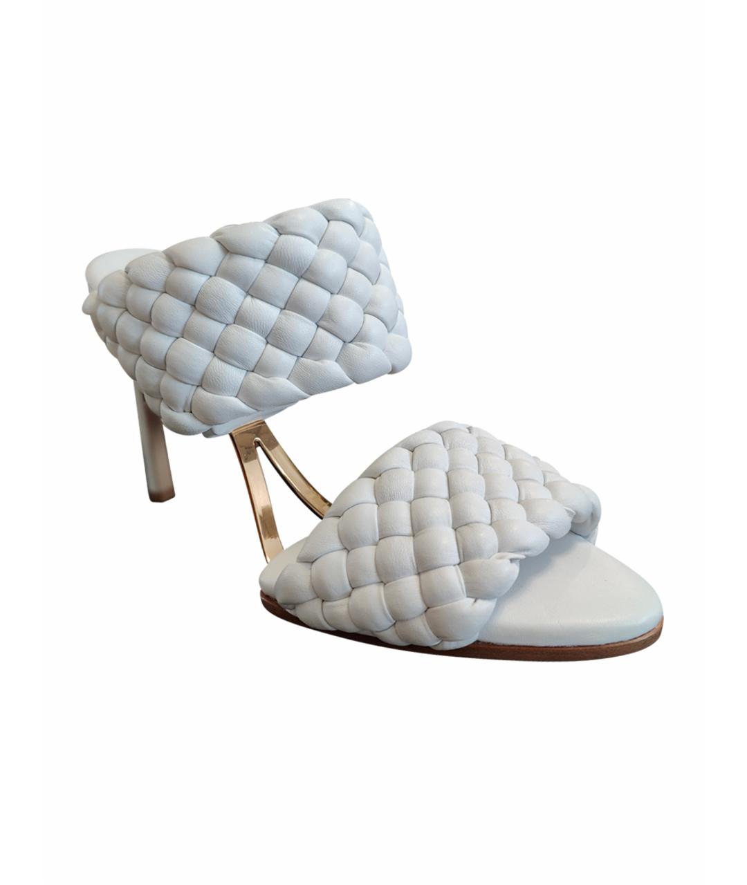 BOTTEGA VENETA Белые кожаные мюли, фото 1