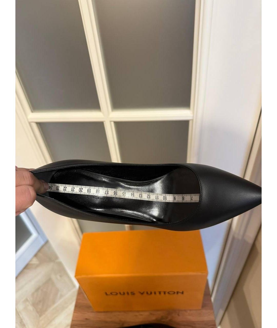 LOUIS VUITTON Черные кожаные лодочки на низком каблуке, фото 3