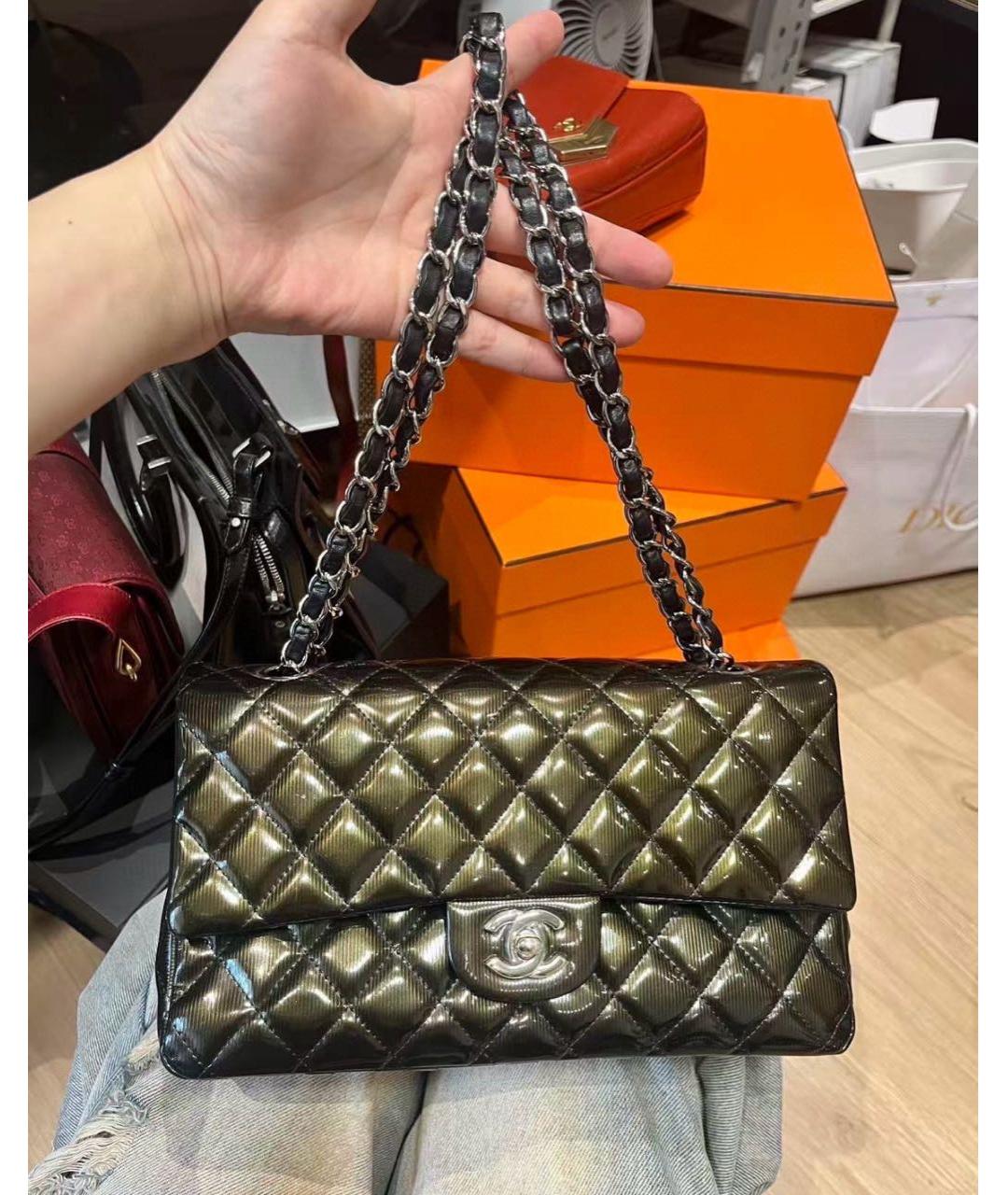 CHANEL Сумка через плечо из лакированной кожи, фото 6