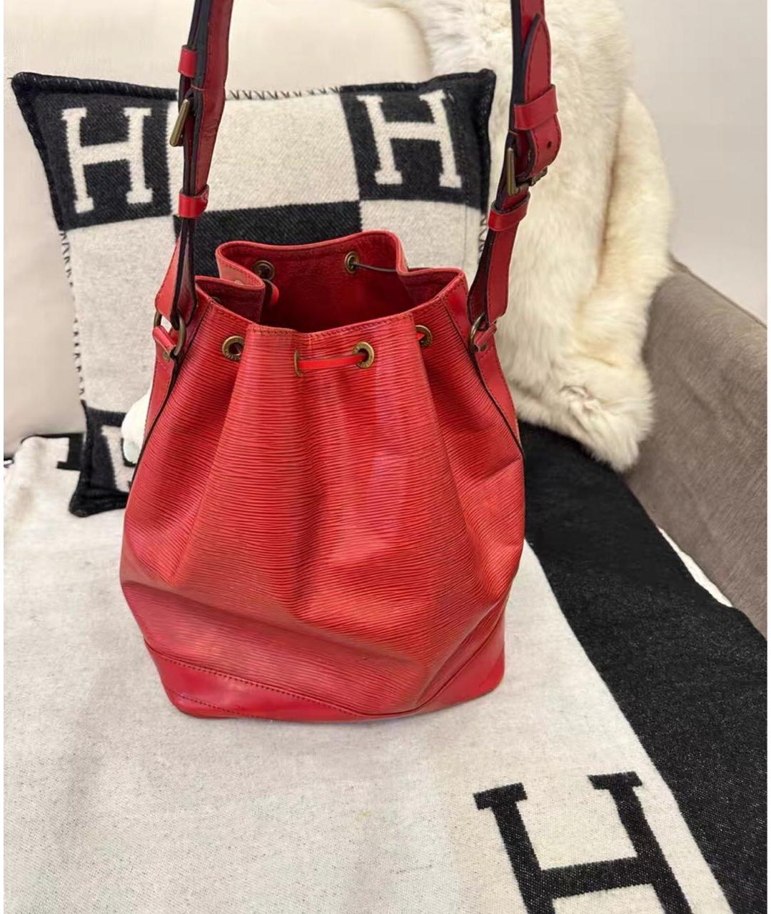 LOUIS VUITTON Красная кожаная сумка тоут, фото 4
