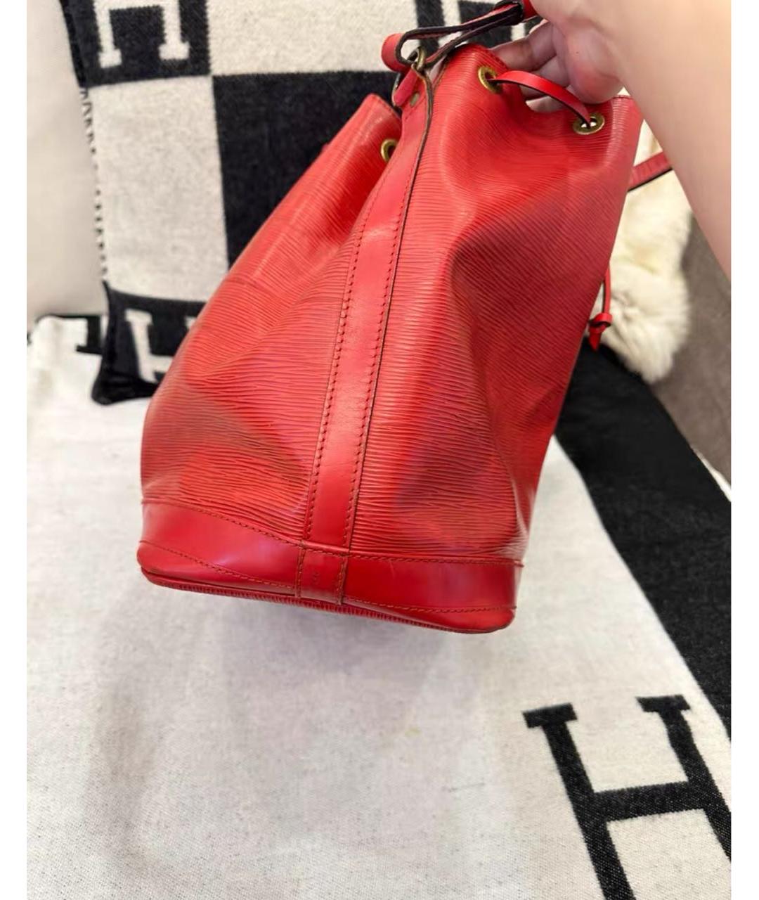 LOUIS VUITTON Красная кожаная сумка тоут, фото 5