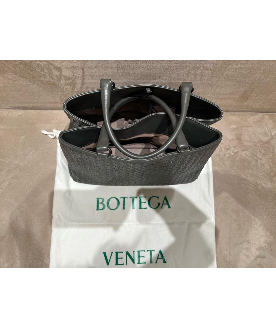 BOTTEGA VENETA Серая кожаная сумка тоут, фото 3