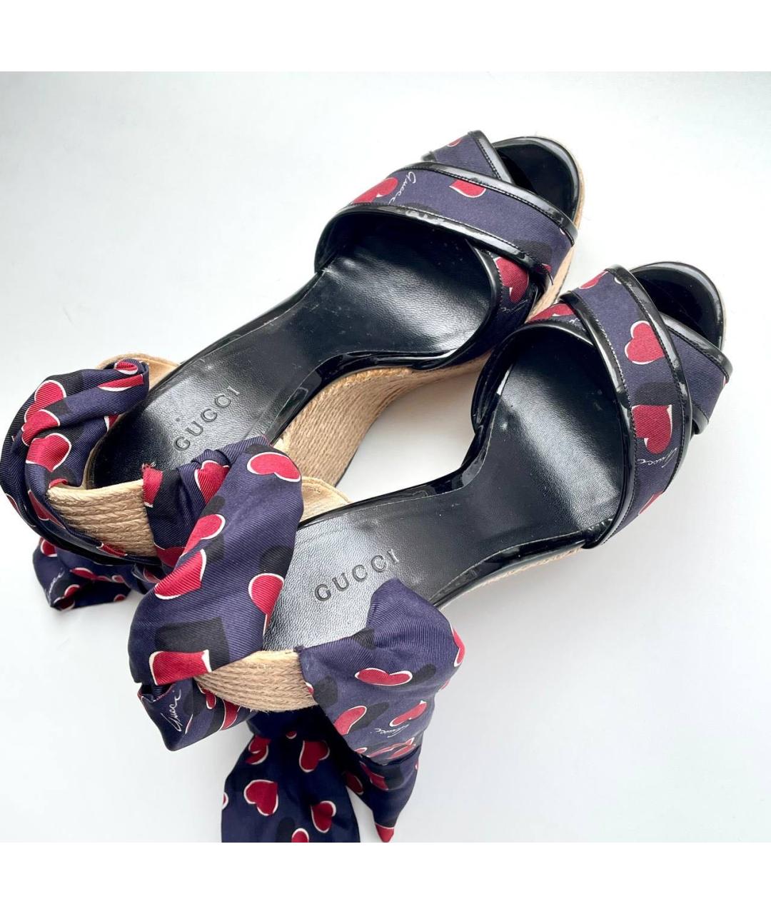 GUCCI Бежевые текстильные босоножки, фото 6