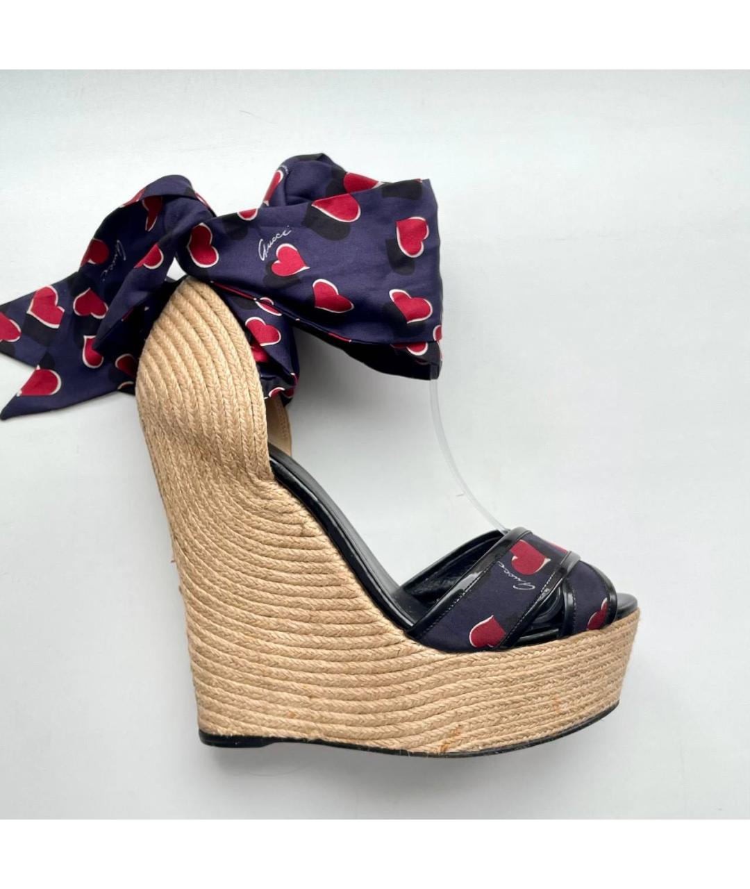 GUCCI Бежевые текстильные босоножки, фото 9