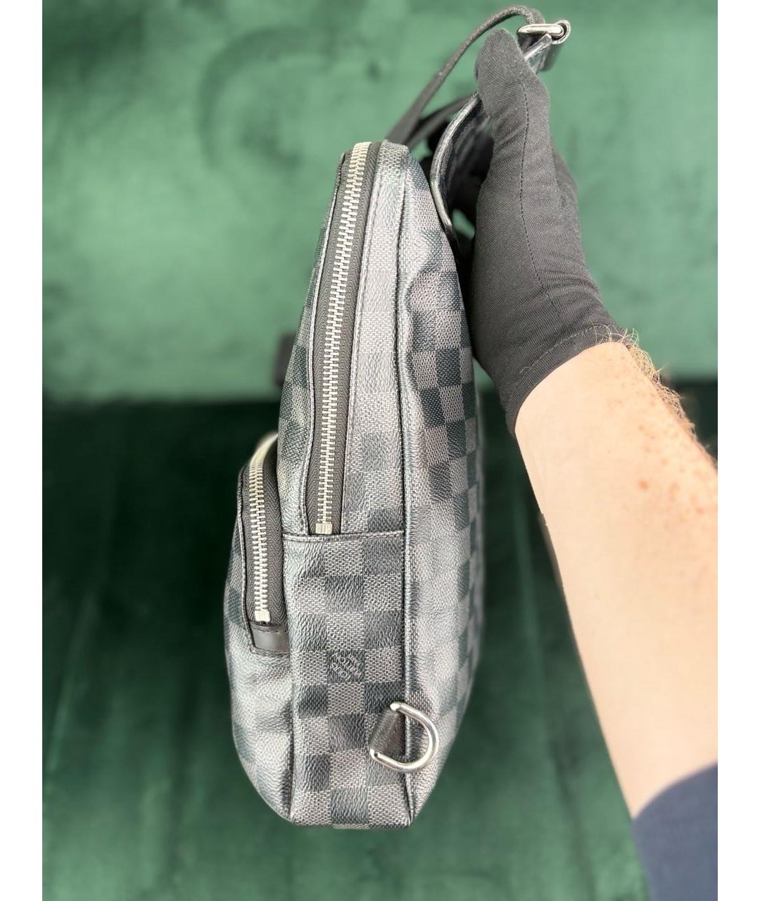 LOUIS VUITTON Черная кожаная сумка на плечо, фото 3