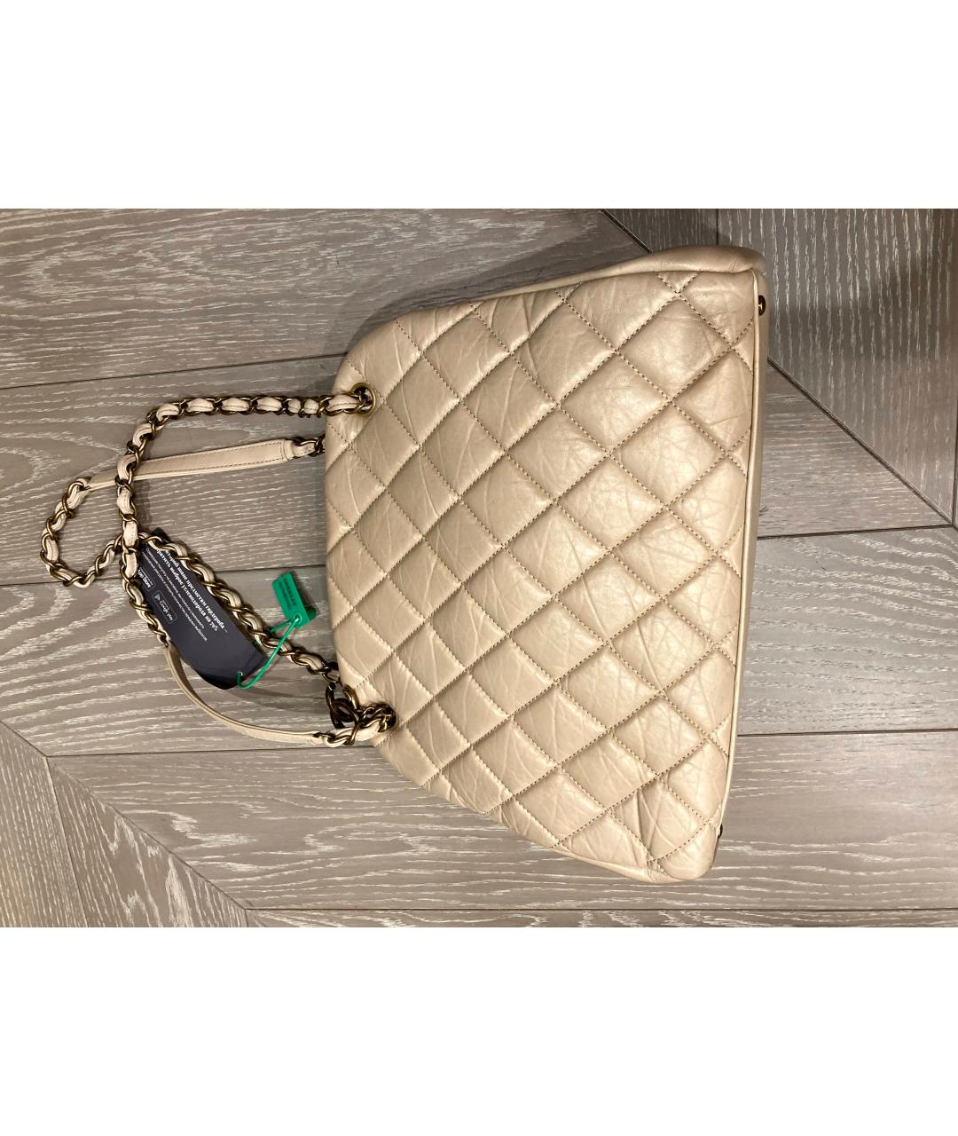 CHANEL PRE-OWNED Бежевая кожаная сумка через плечо, фото 3