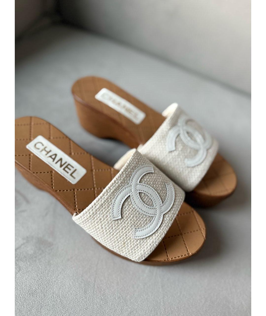 CHANEL Белые текстильные сабо, фото 4