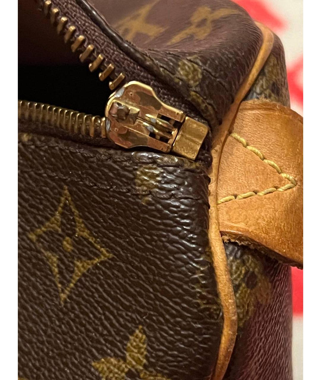 LOUIS VUITTON Коричневая кожаная сумка с короткими ручками, фото 4